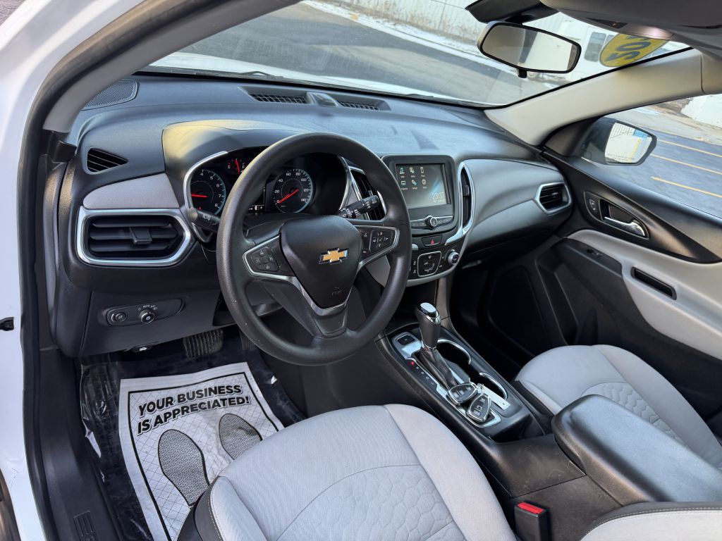 2018 Chevrolet Equinox Image 14
