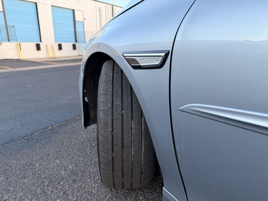 2022 Honda Accord Image 32