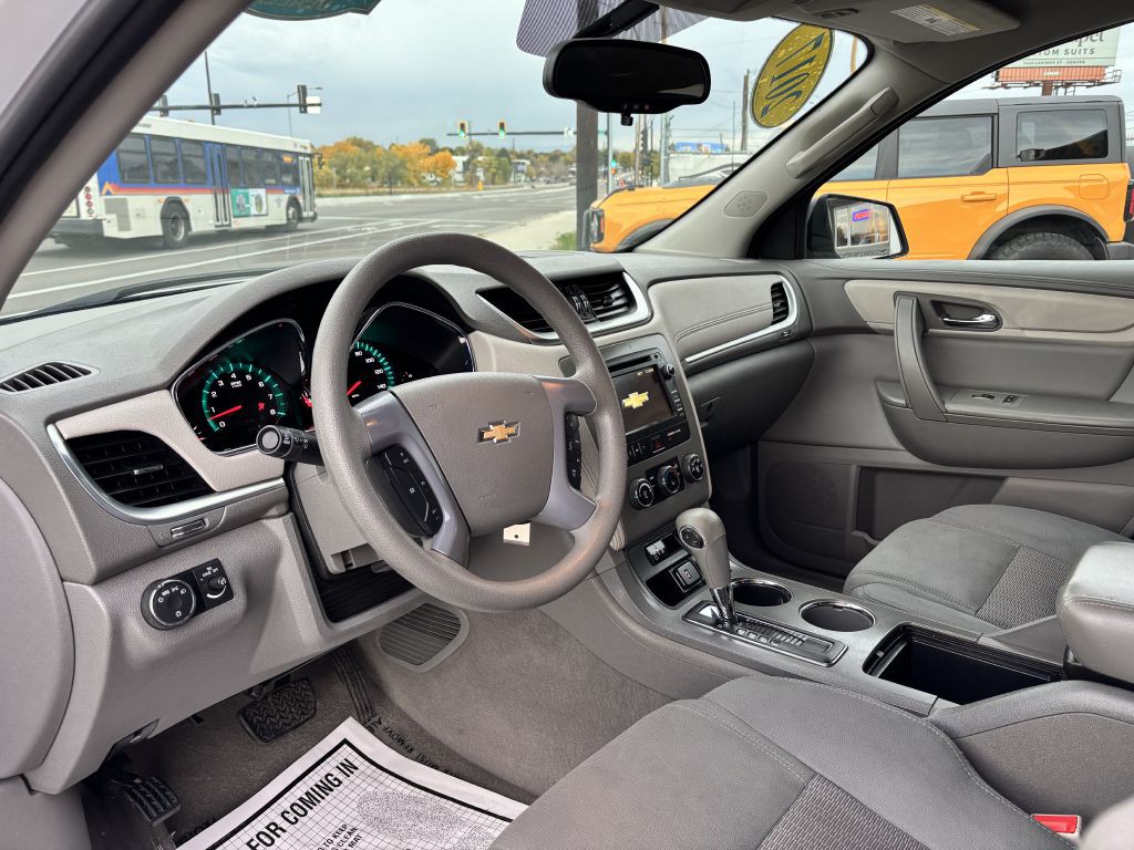2017 Chevrolet Traverse Image 11