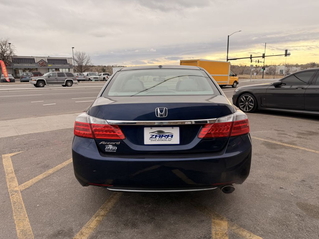 2015 Honda Accord Image 5
