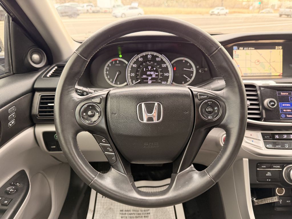 2015 Honda Accord Image 22