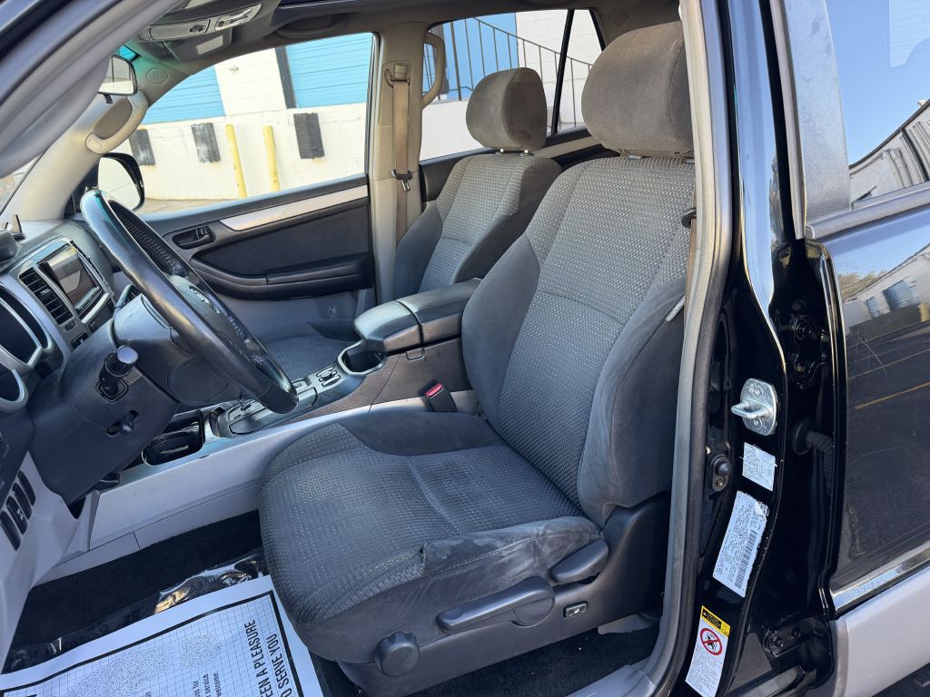 2003 Toyota 4Runner Image 12