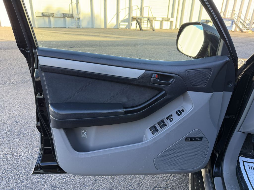 2003 Toyota 4Runner Image 15