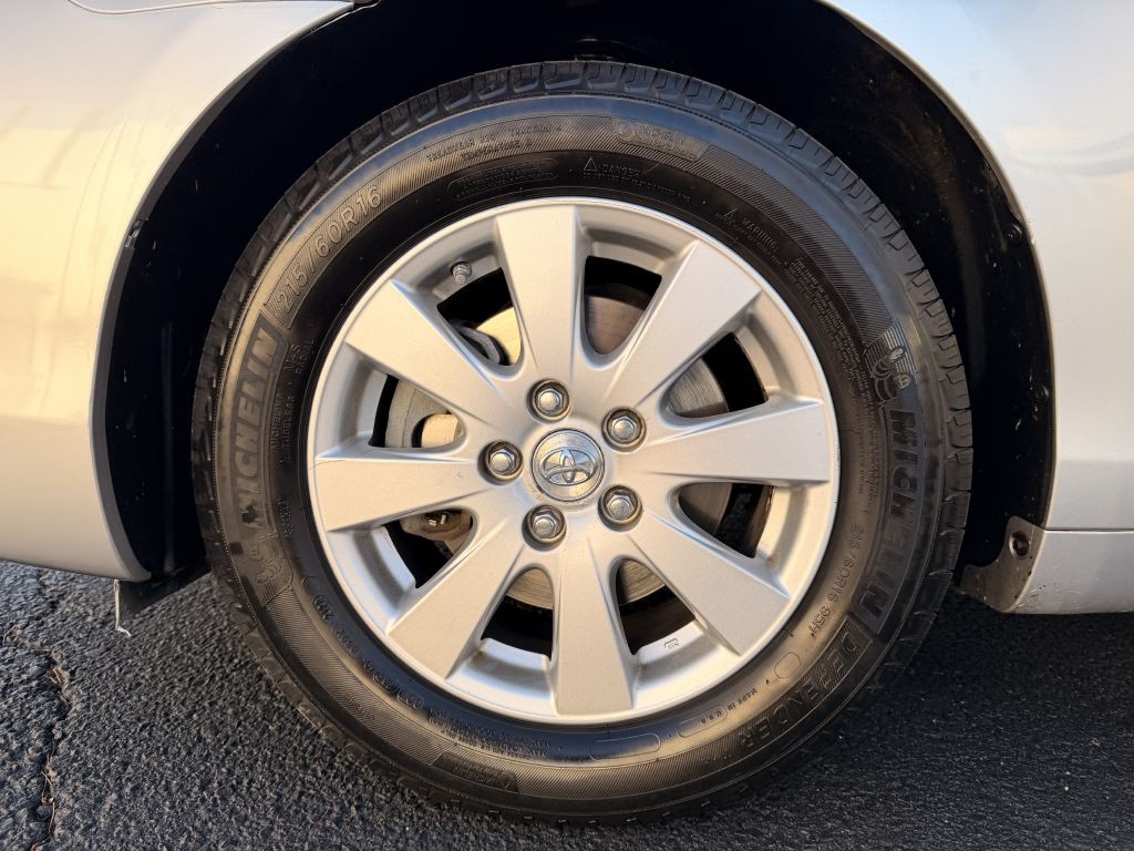 2009 Toyota Camry Image 27