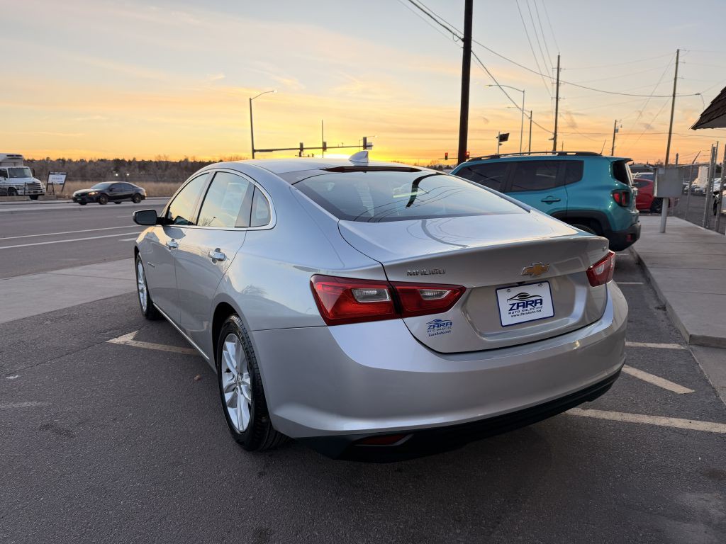 2017 Chevrolet Malibu Image 5
