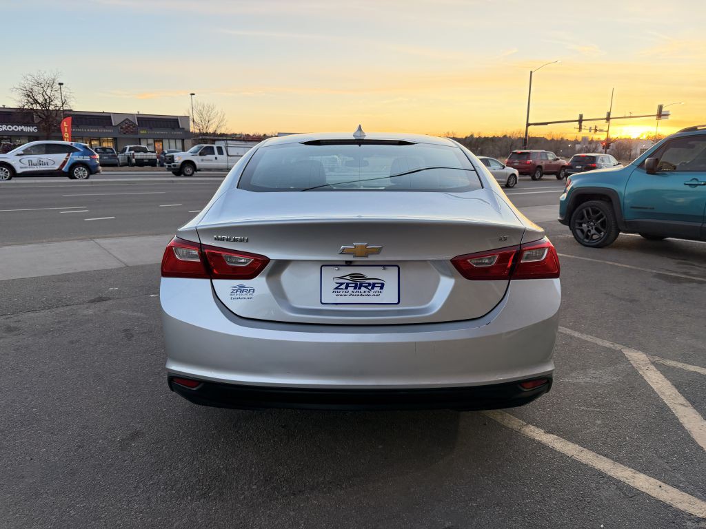 2017 Chevrolet Malibu Image 6