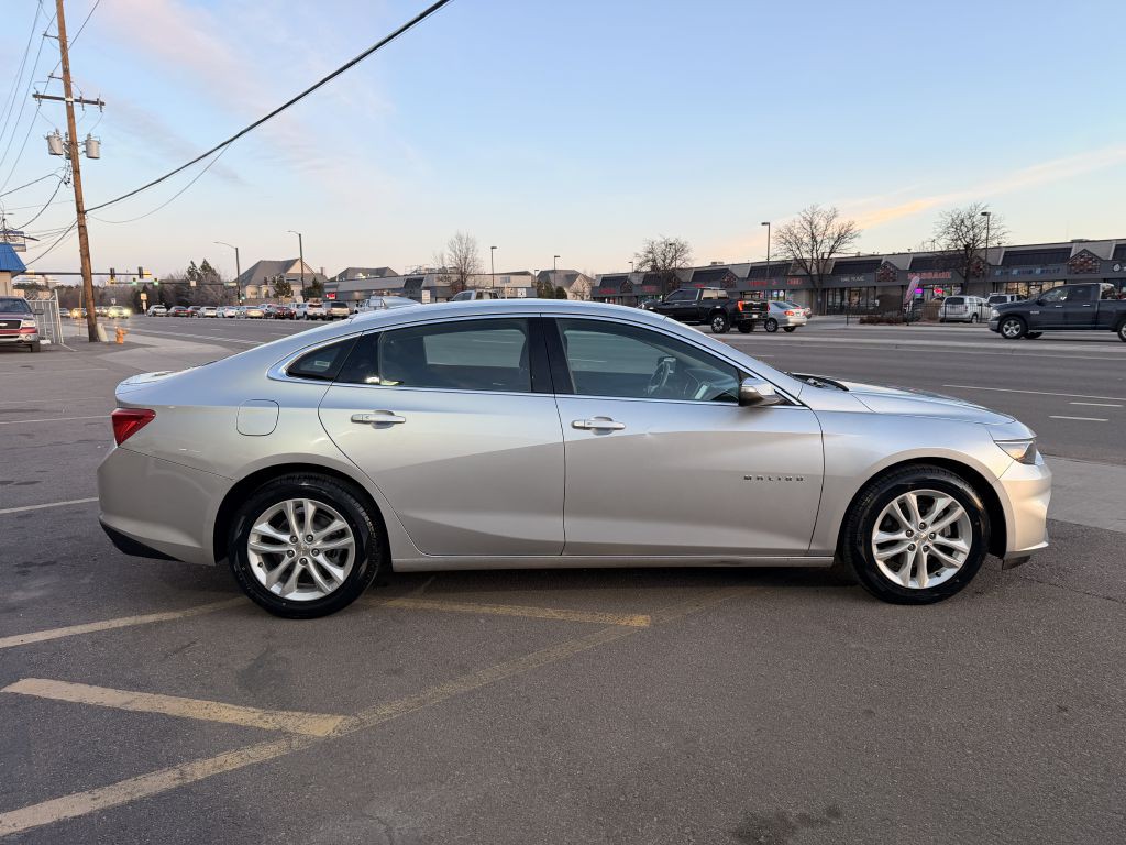 2017 Chevrolet Malibu Image 8