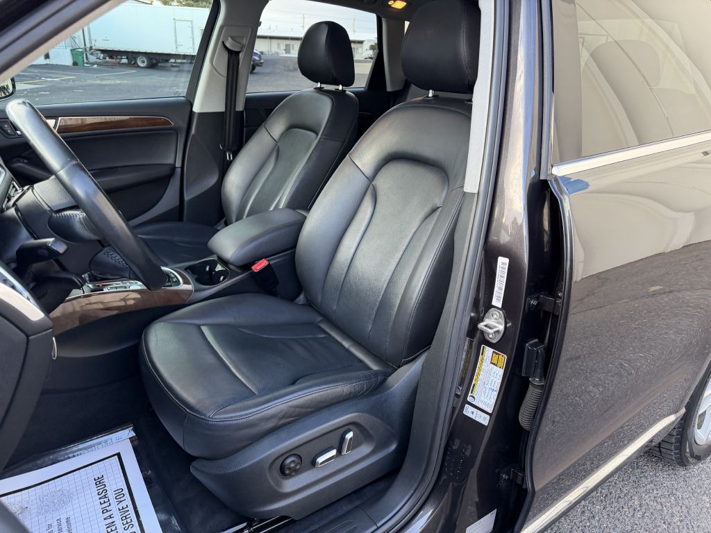 2015 Audi Q5 Image 12