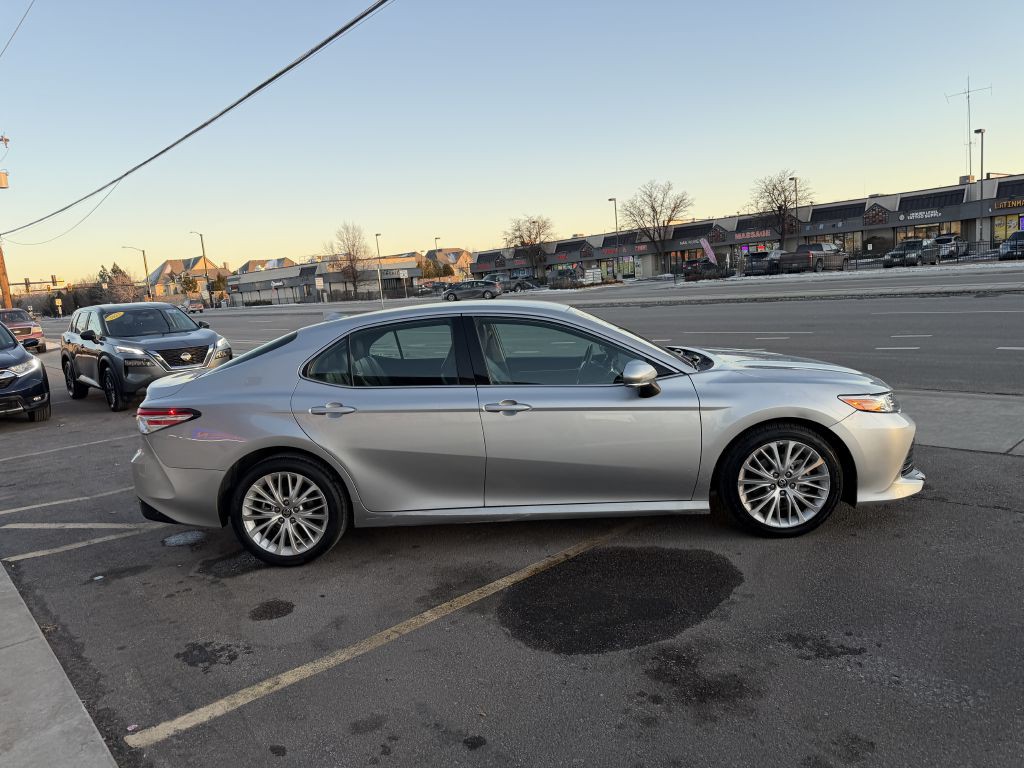 2020 Toyota Camry Image 8