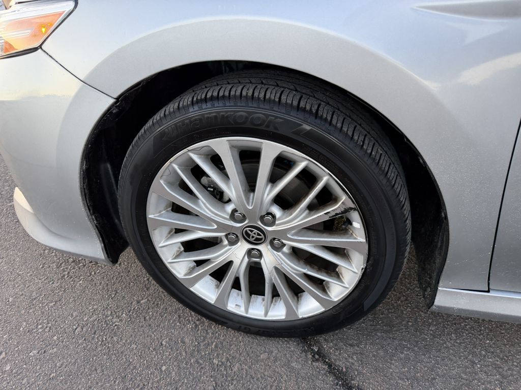 2020 Toyota Camry Image 29