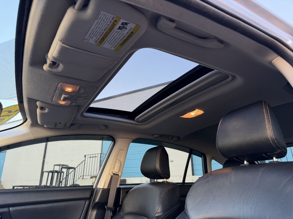 2015 Subaru Impreza Image 16