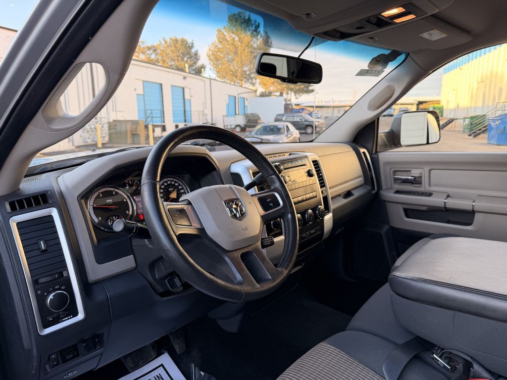 2010 Dodge Ram 2500 Image 12