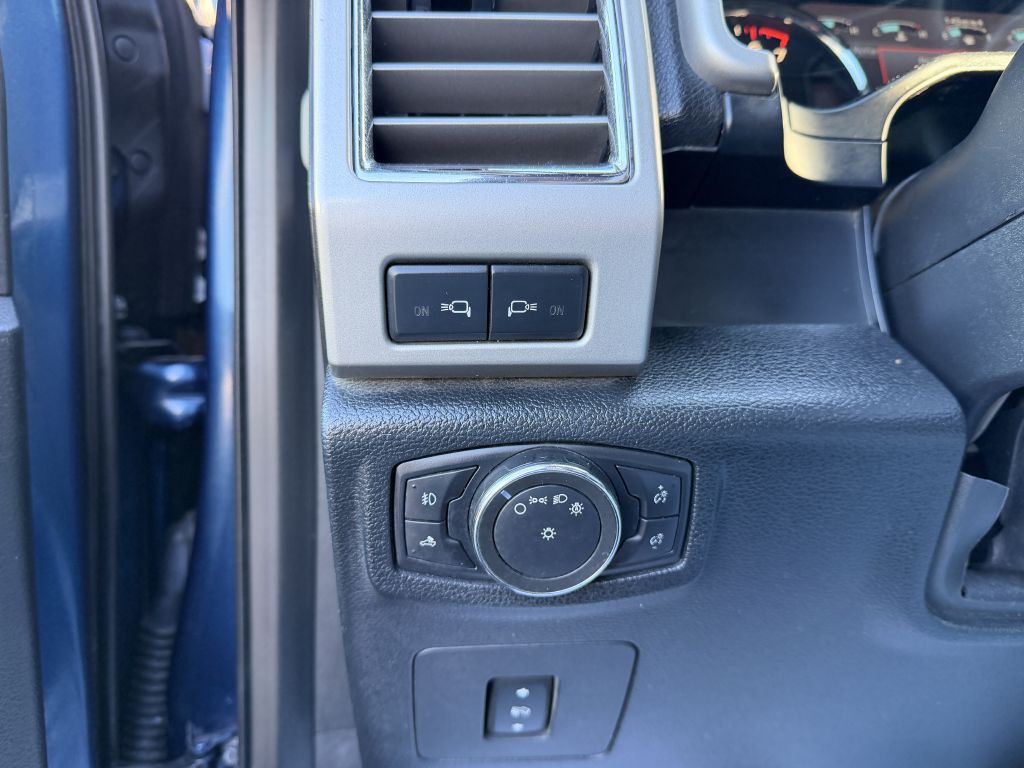 2016 Ford F-150 Image 28