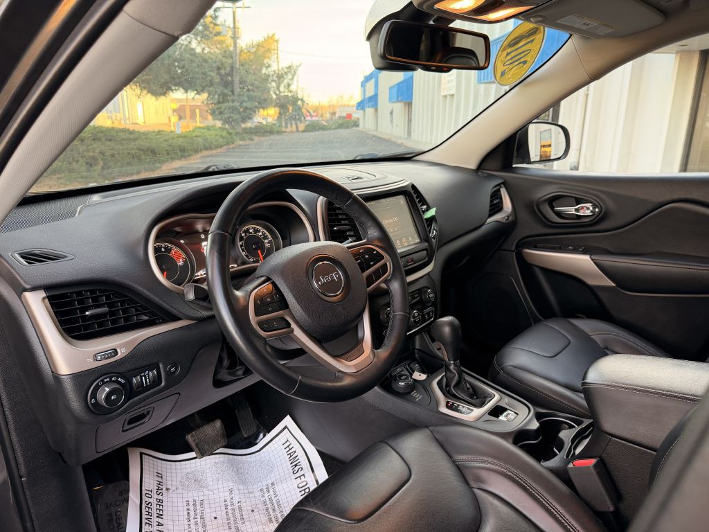 2018 Jeep Cherokee Image 11