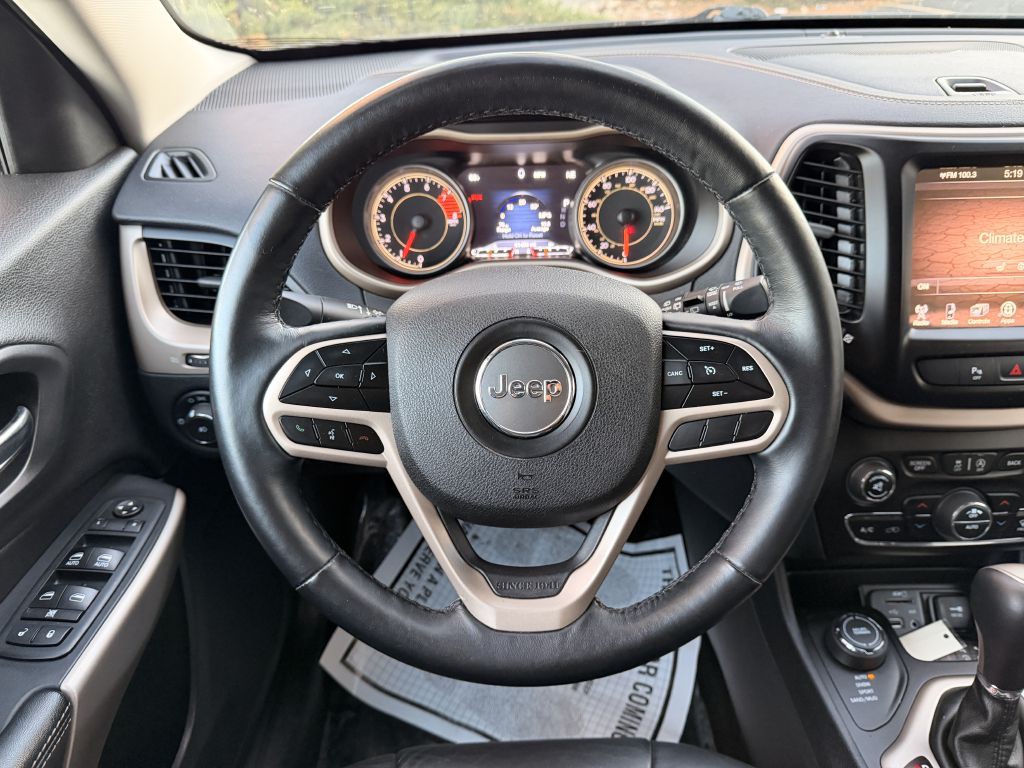 2018 Jeep Cherokee Image 21