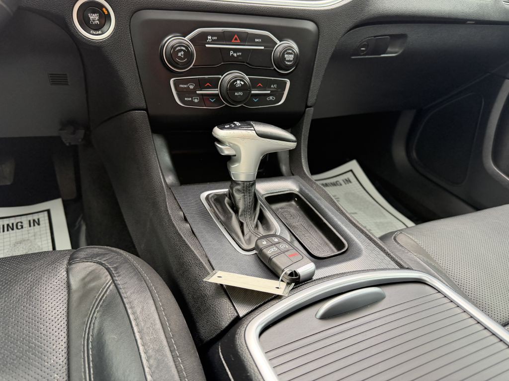 2015 Dodge Charger Image 22