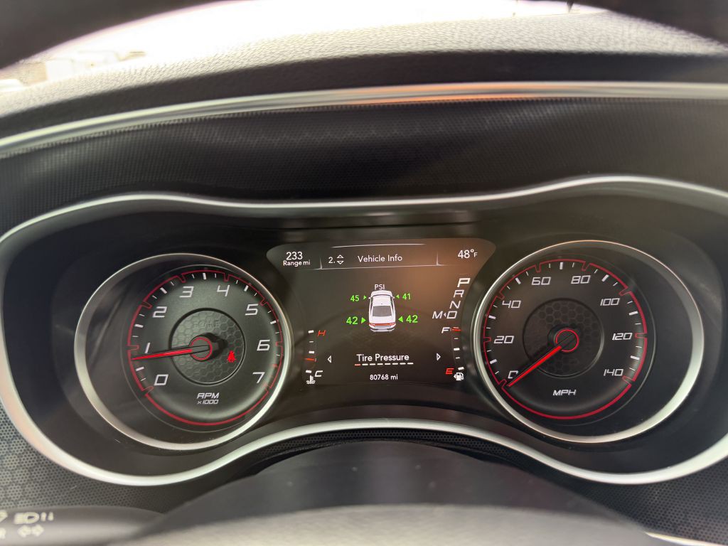 2015 Dodge Charger Image 24