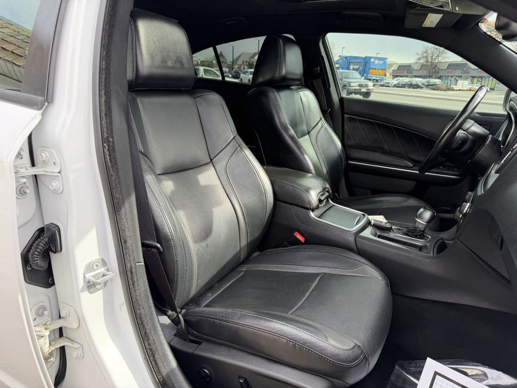 2015 Dodge Charger Image 27