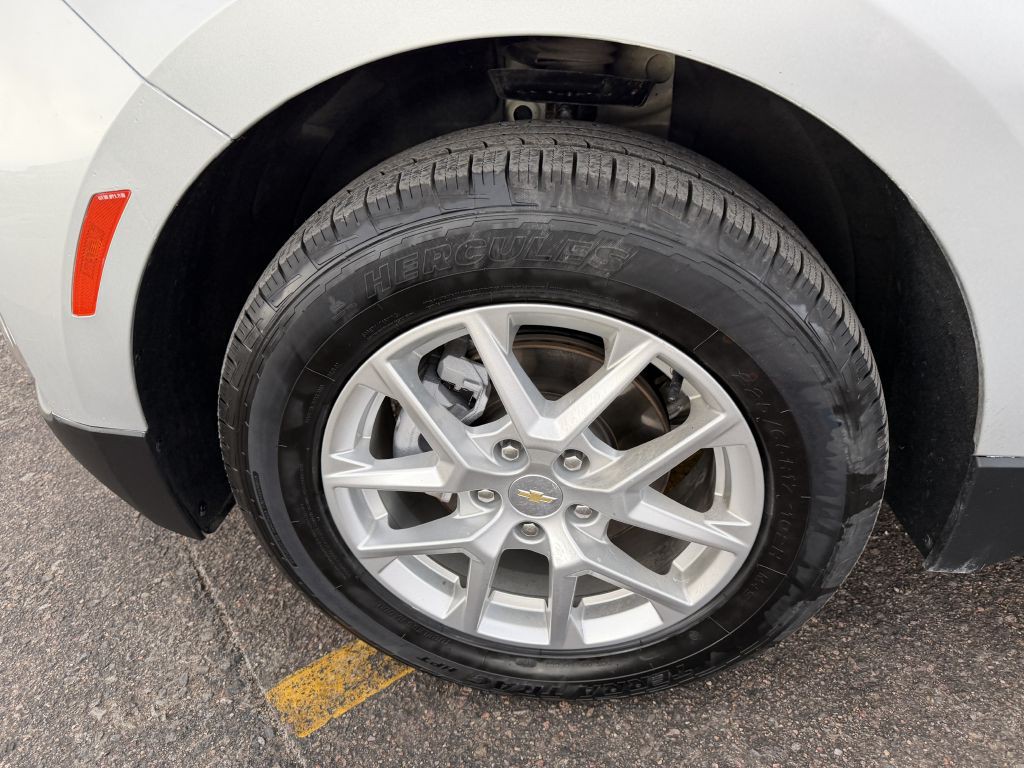 2022 Chevrolet Equinox Image 26