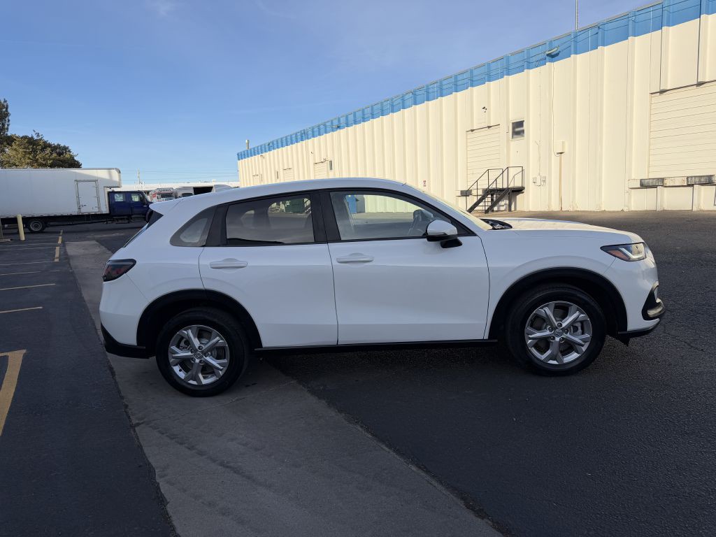 2025 Honda HR-V Image 8