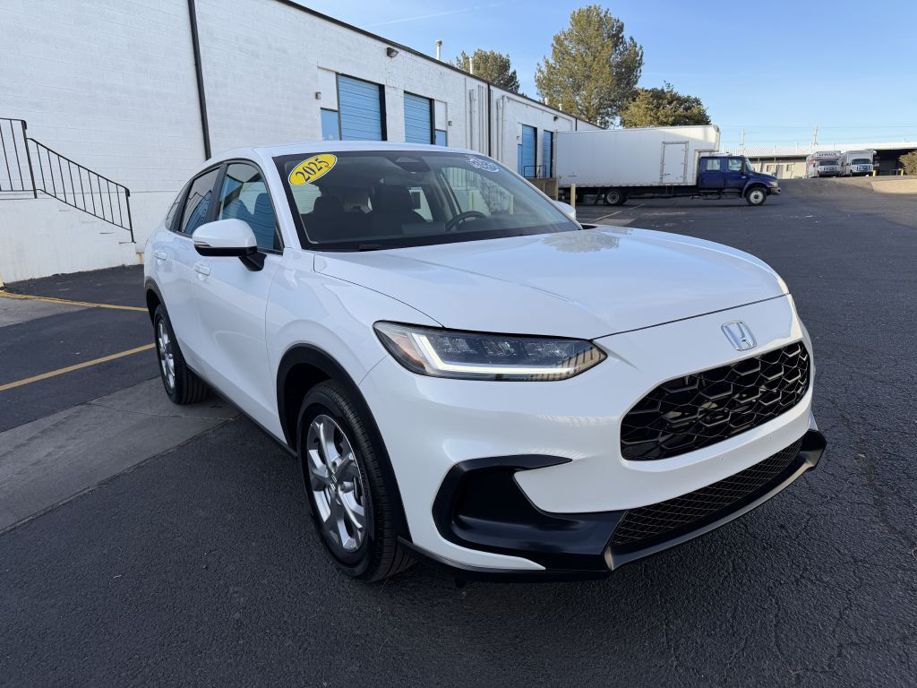 2025 Honda HR-V Image 9