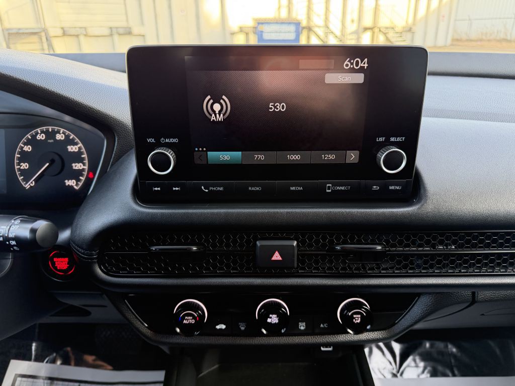 2025 Honda HR-V Image 18