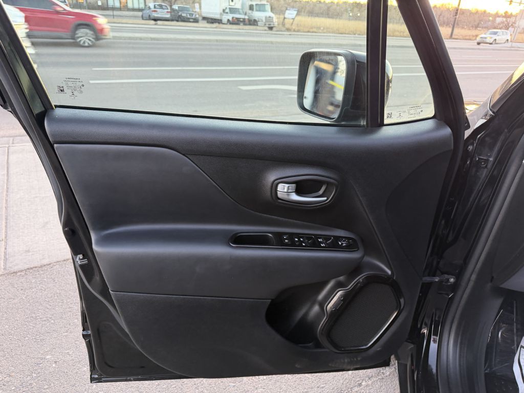 2020 Jeep Renegade Image 15