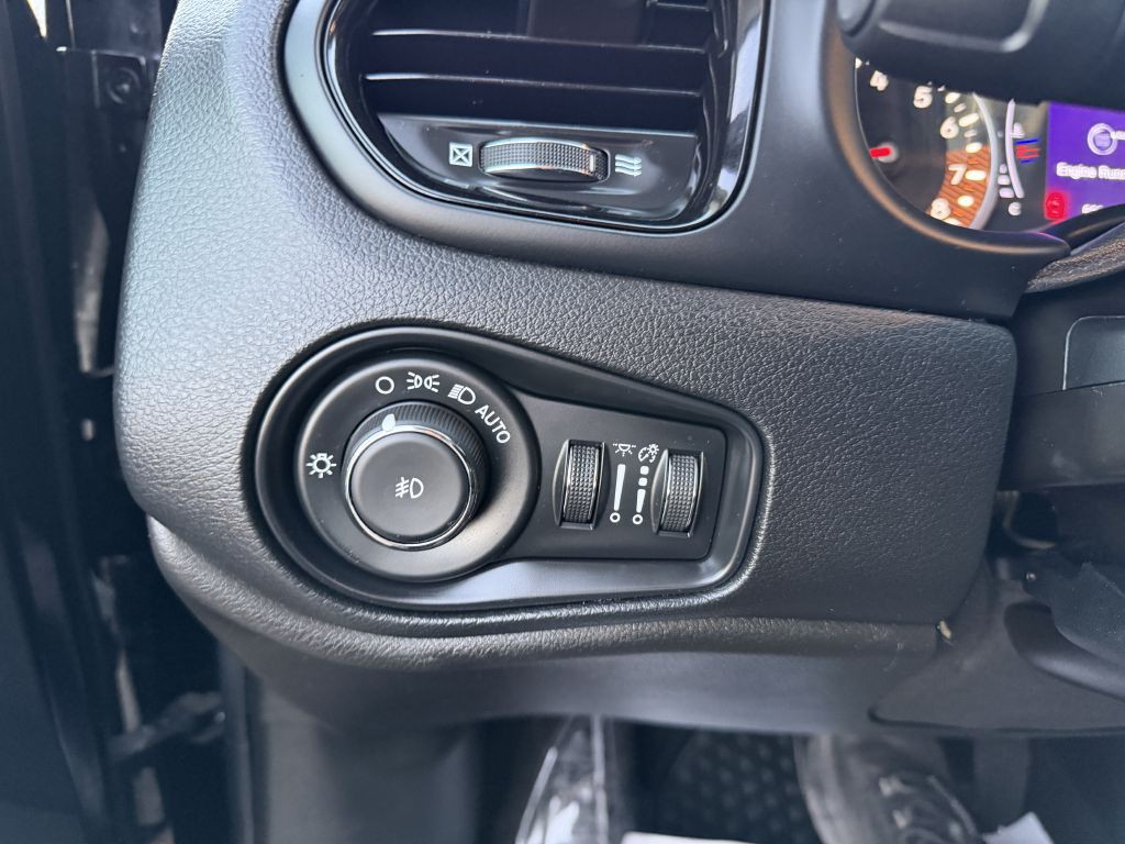 2020 Jeep Renegade Image 22