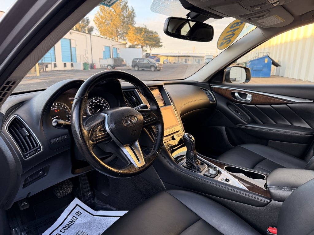 2018 INFINITI Q50 Image 11