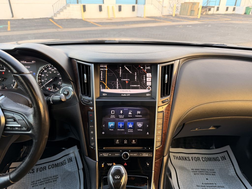 2018 INFINITI Q50 Image 19