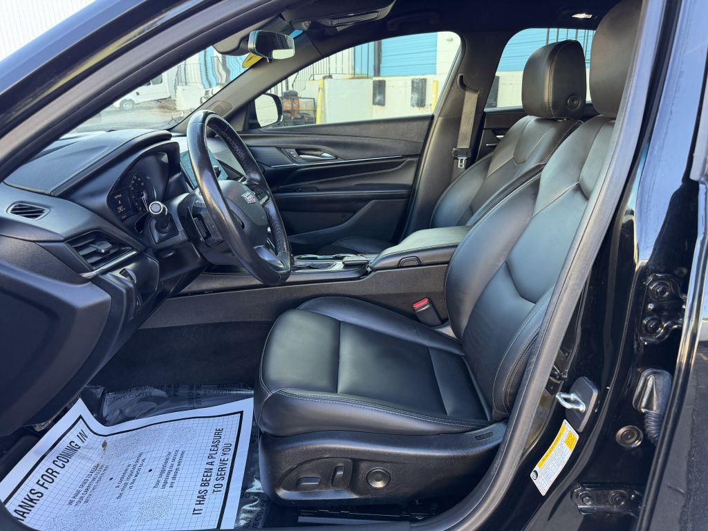 2023 Cadillac CT4 Image 11