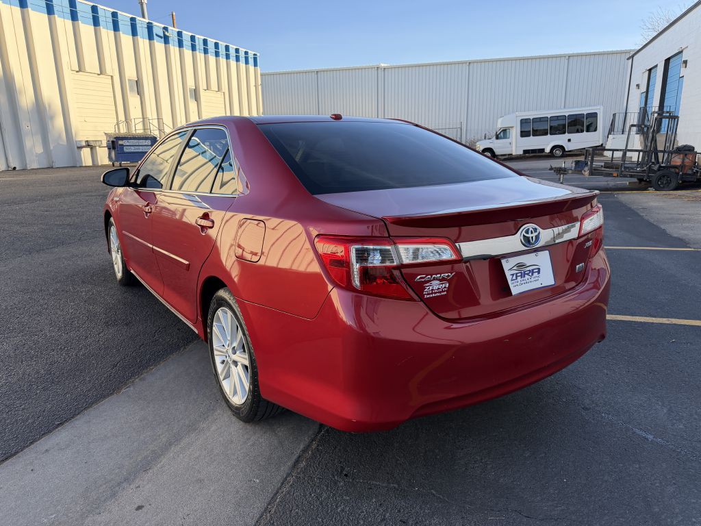 2013 Toyota Camry Image 5