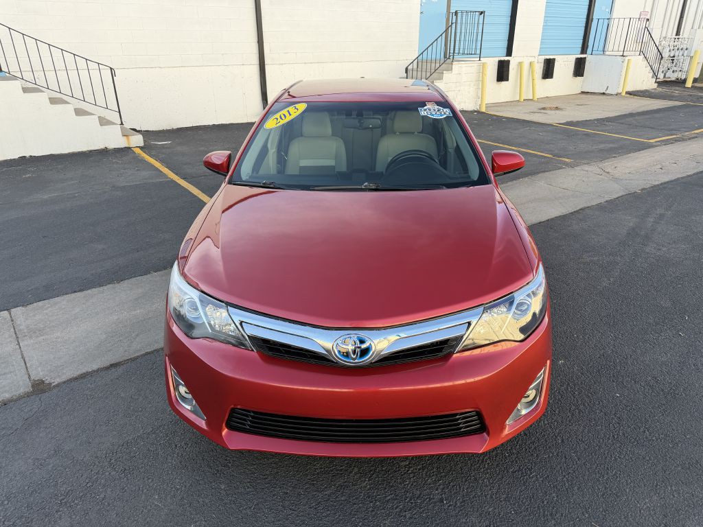 2013 Toyota Camry Image 10