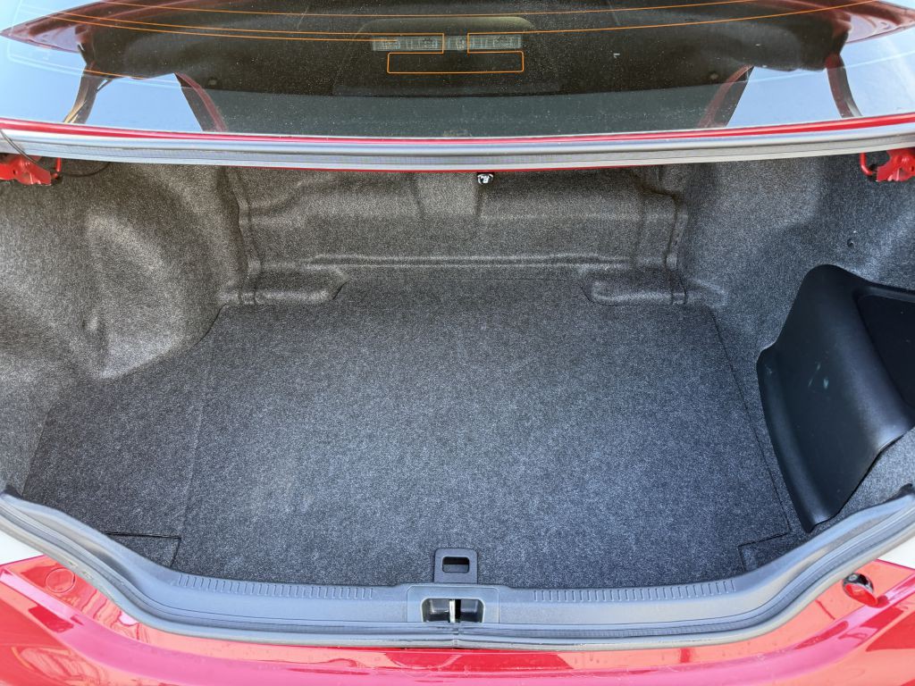 2013 Toyota Camry Image 27