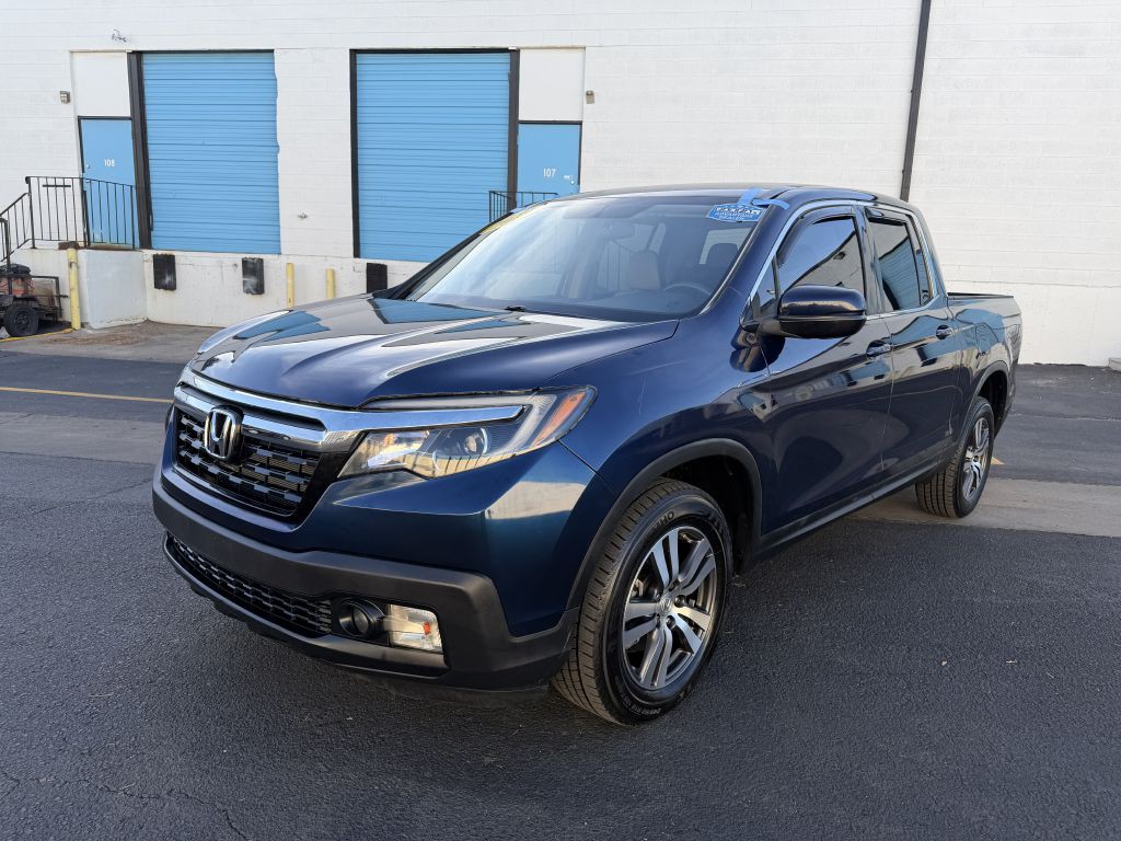 2017 Honda Ridgeline Image 3