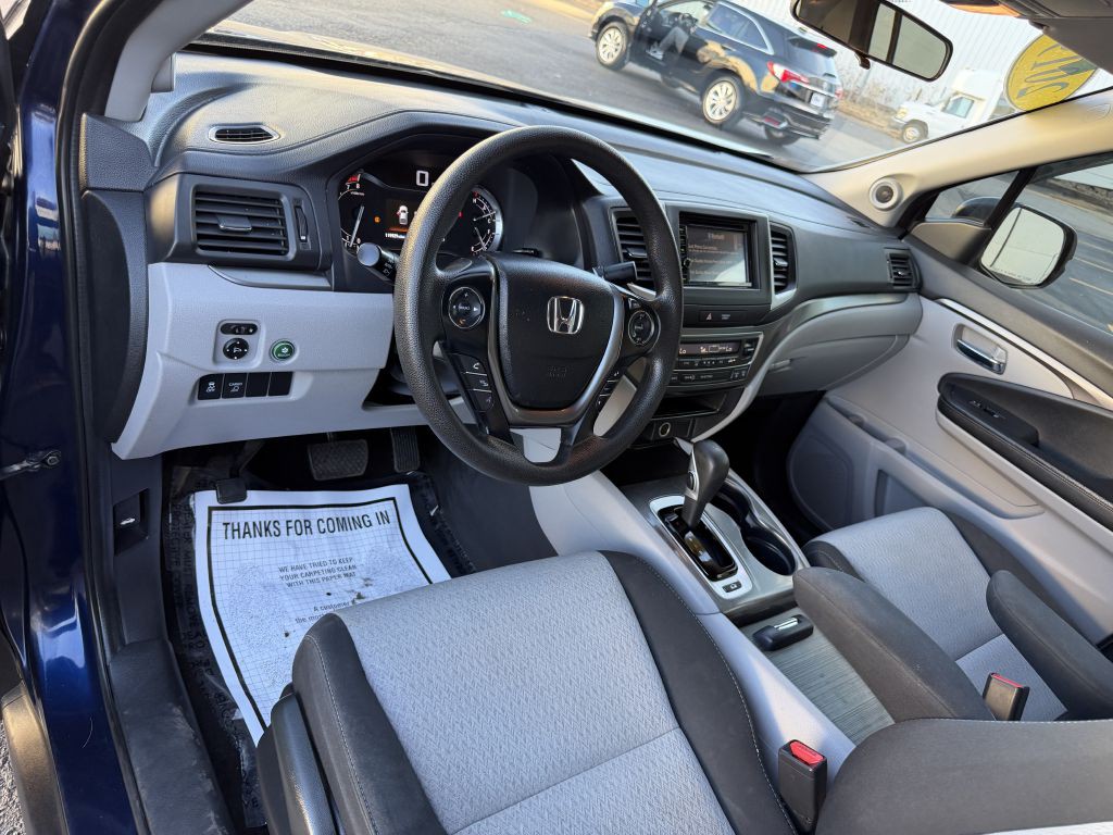 2017 Honda Ridgeline Image 14