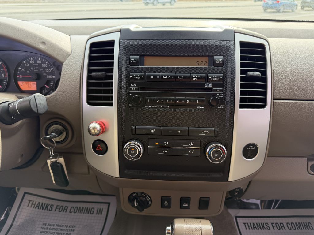 2012 Nissan Frontier Image 18