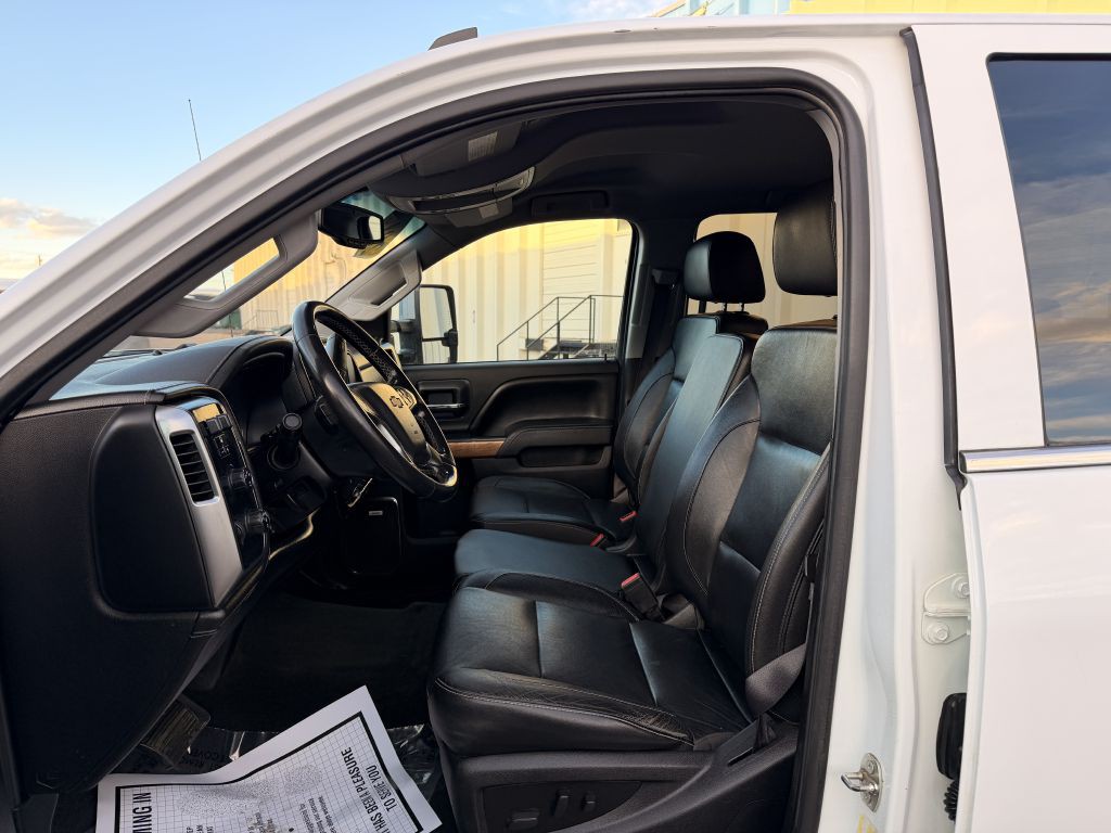 2016 Chevrolet Silverado 1500 Image 11