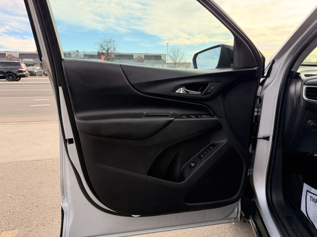 2021 Chevrolet Equinox Image 15