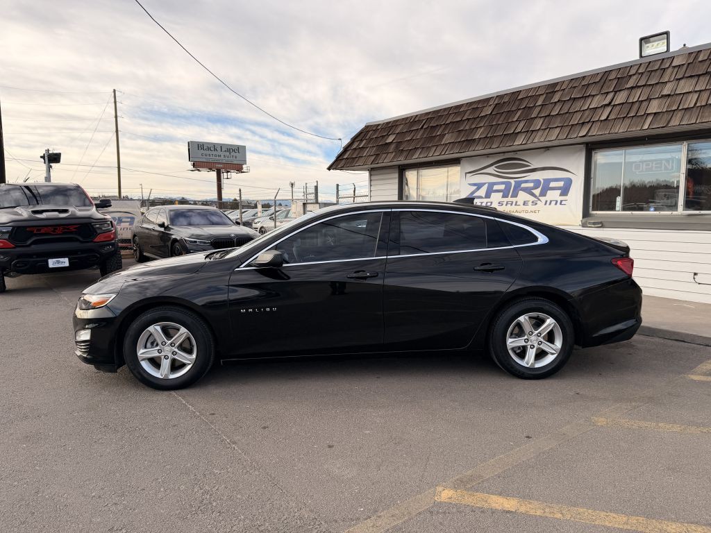 2022 Chevrolet Malibu Image 4