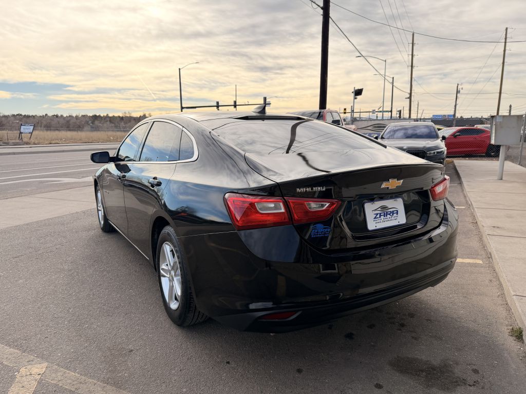2022 Chevrolet Malibu Image 5