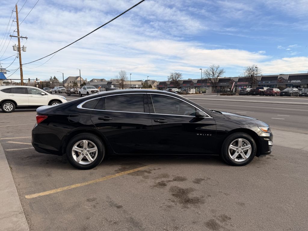 2022 Chevrolet Malibu Image 8
