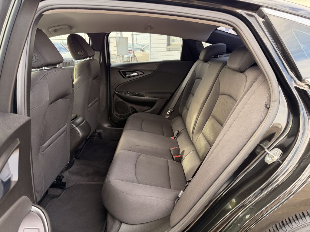 2022 Chevrolet Malibu Image 16