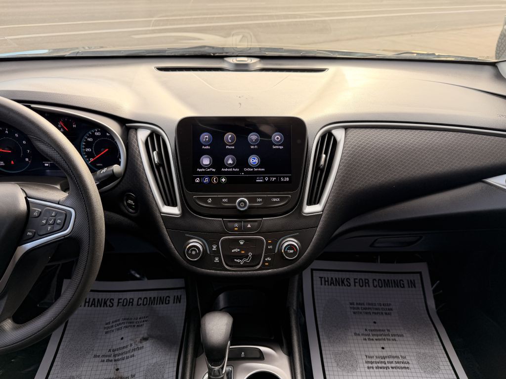 2022 Chevrolet Malibu Image 18