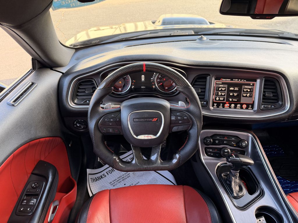 2016 Dodge Challenger Image 23