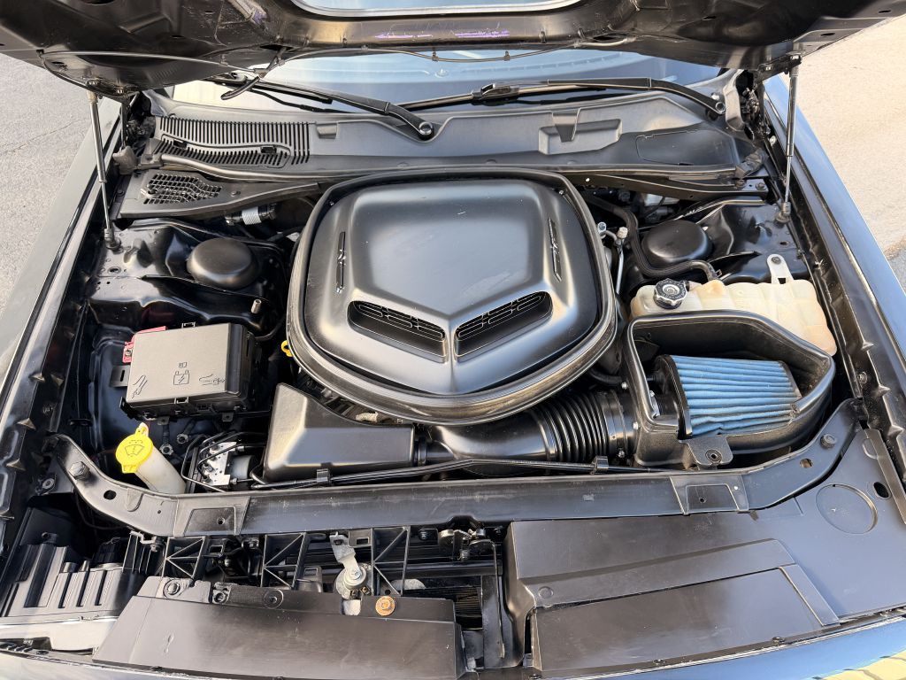 2016 Dodge Challenger Image 31