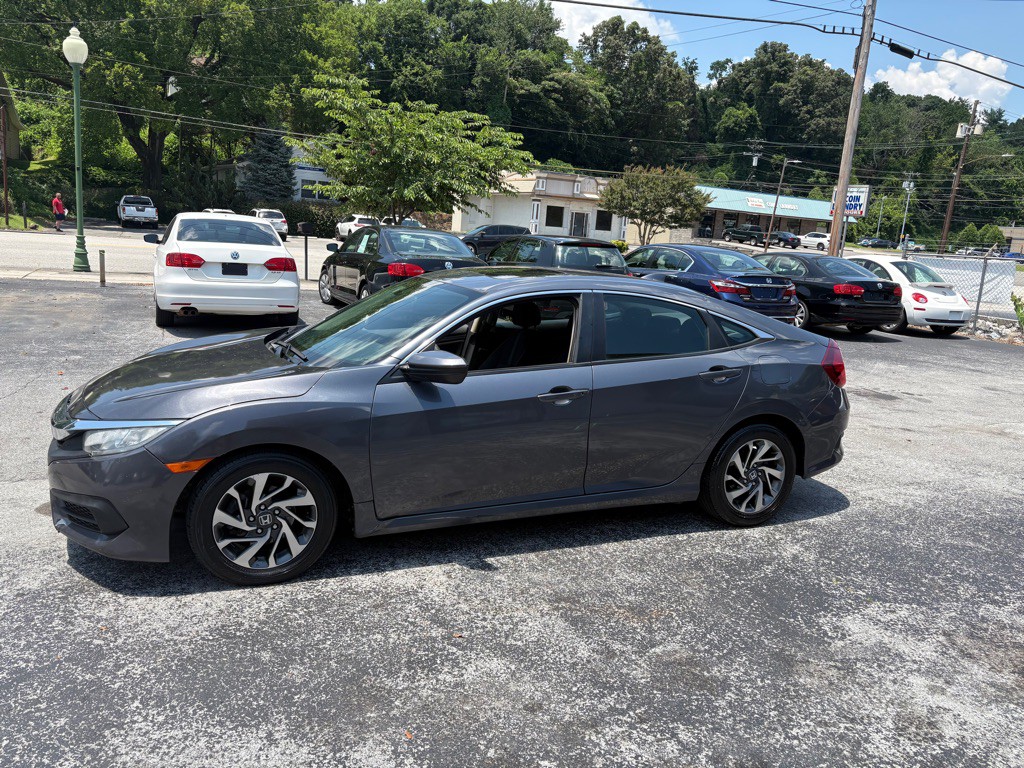2018 Honda Civic Image 1