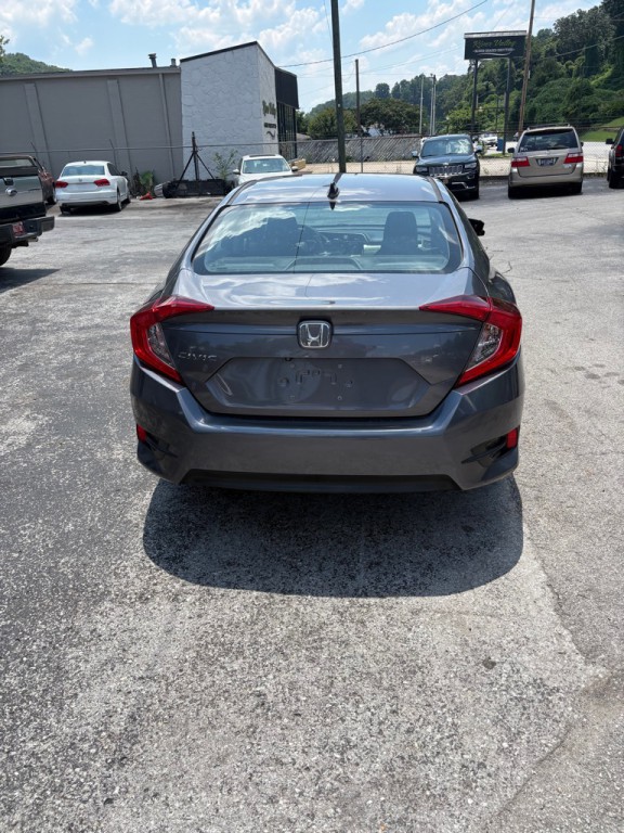 2018 Honda Civic Image 5