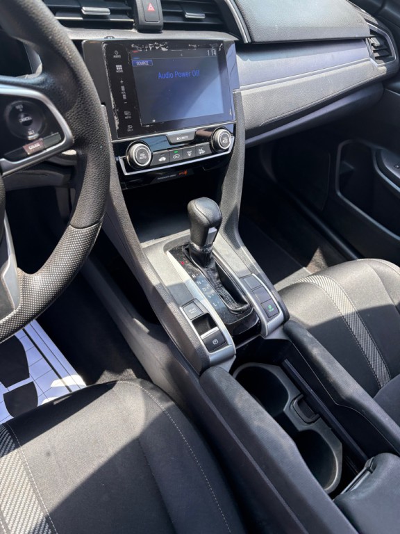 2018 Honda Civic Image 8