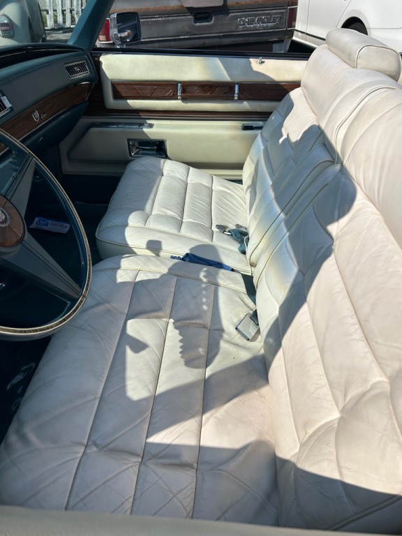 1976 Cadillac Eldorado Image 9